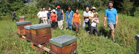 Biodiversité: cinq nouveaux ruchers solidaires distribués à Pau